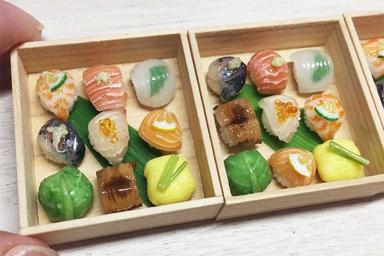 「イカの透け具合！」空腹を刺激するリアル感…ミニチュアのお寿司に反響！