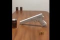 【動画】童心にかえってしまう!ペーパークラフトの拳銃のクオリティが高すぎる!