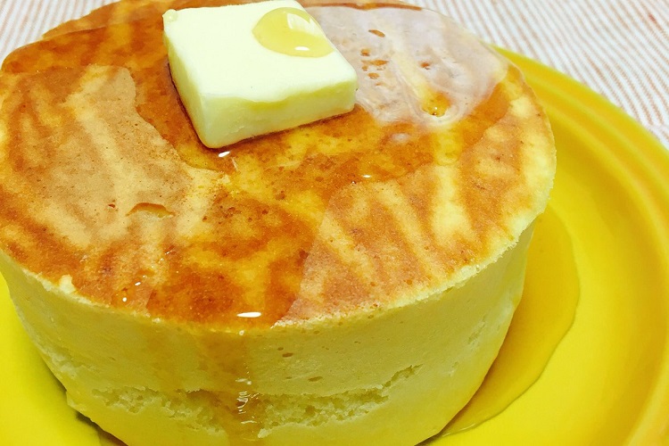 こんなパンケーキが夢だった！もっちりぶ厚いパンケーキを作れる秘密のレシピが話題