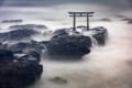 ここ本当に日本!?大洗磯前神社で撮影した【奇跡の1枚】が超神秘的だった