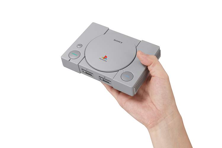 手のひらサイズの「プレイステーション クラシック」が発売決定!【懐かしの20タイトル内蔵】