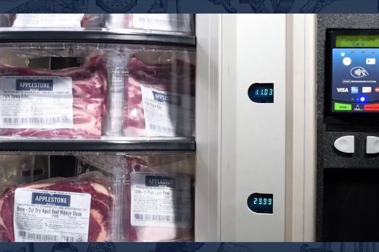 早朝でも深夜でも肉が買えるぞ！アメリカの精肉店が「肉の自動販売機」を設置