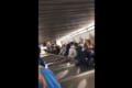 【衝撃映像】ローマの地下鉄でエスカレーターが暴走!想定外の出来事に現場はパニックになり…