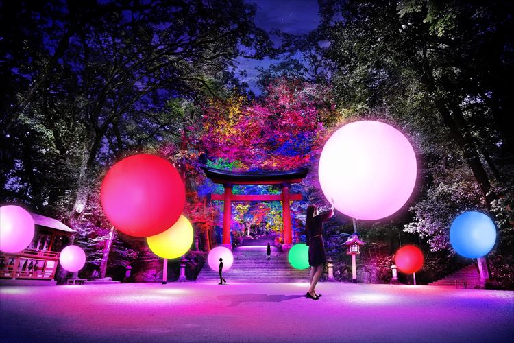 日本三大八幡宮の一つ『宇佐神宮』が光のデジタルアート空間に!【10月26日〜11月7日】