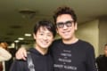 「そばにいるとお父さんを思い出すよ」布袋寅泰と尾崎豊の息子・裕哉との2ショットにファン涙