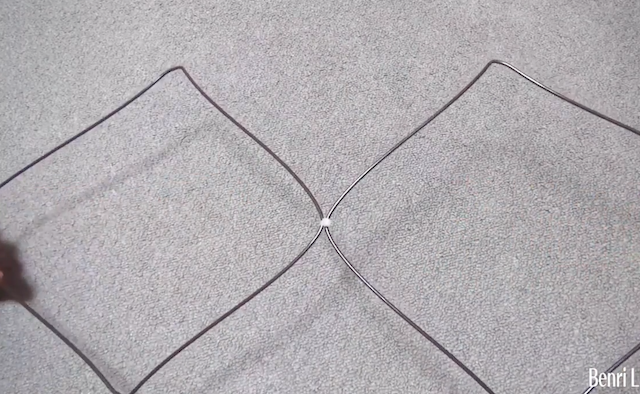 ハンガーの可能性は無限大 思わず目から鱗が落ちる 針金ハンガー の活用方法 10選 Fundo