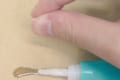 実はとても簡単だった！瞬間接着剤で皮膚同士がくっついてしまった時の方法をセメダインが伝授！