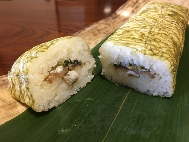 押し鮨