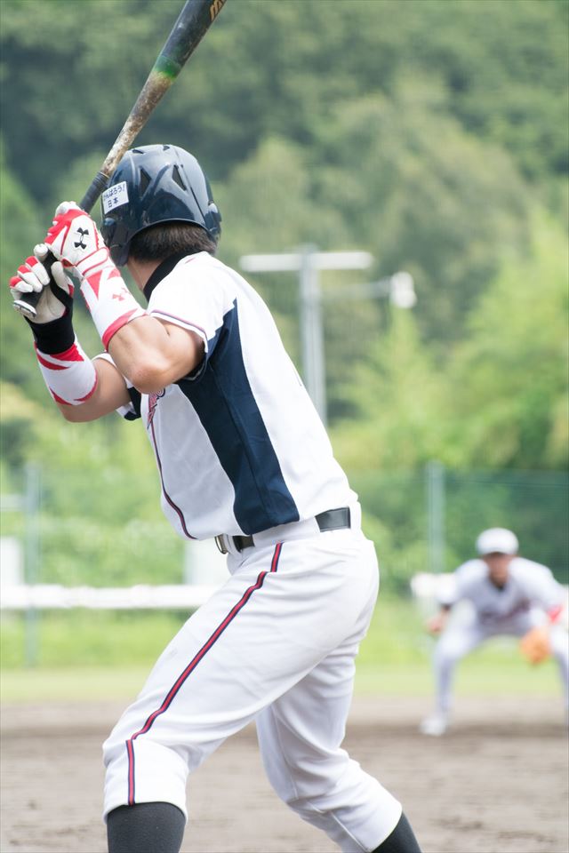 サウスポーの野球選手