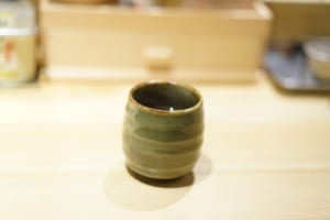 寿司屋でお茶を「あがり」という理由は？寿司屋で使われる隠語は江戸時代の背景が関係していた