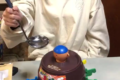 爆笑の奇跡!黒ひげくんをお玉でキャッチできたらお年玉が貰えるゲームをしたら・・・