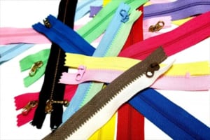 「ファスナー」「ジッパー」「チャック」の3つに違いはあるの？それとも同じもの？