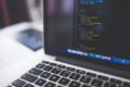 キーボードの記号『 ・^〈 』の読み方は?使い方がいまいちわからない記号を解説
