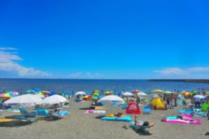 【注意喚起】お盆に海に入ってはいけない理由はただの迷信？実は理にかなった理由があった