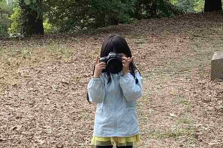 素晴らしいボケ味(笑) 父親を撮るのかと思いきや･･･娘さんが撮った写真に爆笑