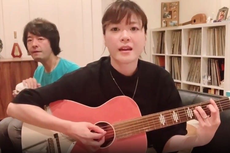 夫婦のハーモニーが素敵！結婚4周年を迎えた和田唱&上野樹里がギター弾き語りを披露