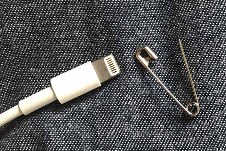 知っておいて損はなし！充電不能になったiPhoneのライトニングケーブルを復活させる方法