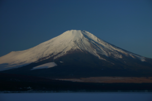 富士山の頂上は静岡県か山梨県か？その正解、まさかの・・・どちらでもない！！