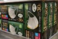 色や書体がそっくり!懐かしきVHSビデオテープのパッケージかと思ったら・・・(笑)