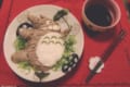 とろろそばならぬ「トトロそば」が面白い!コマに乗るシーンを再現!