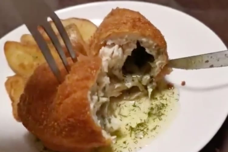 リトアニアの小籠包！作るのはめちゃくそめんどくさいけど最高に美味しいチキンカツが話題