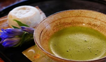 ごまかすことを意味する「お茶を濁す」、その由来は抹茶にあった!