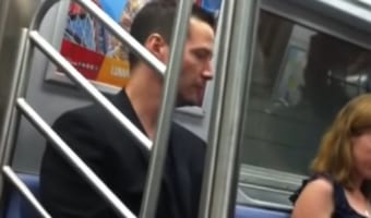 まさにハリウッド界のブッダ!俳優キアヌ・リーブスの人の良さが分かる動画に惚れてしまう