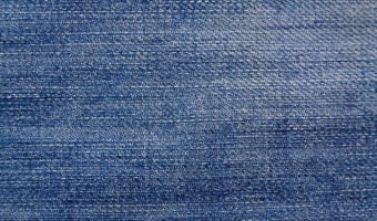 「インディゴブルー」とはどんな色？藍色やネイビーブルーとの違いは？