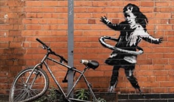 バンクシーの新作かも!?と話題だった画が公式Instagramに投稿されて話題に!