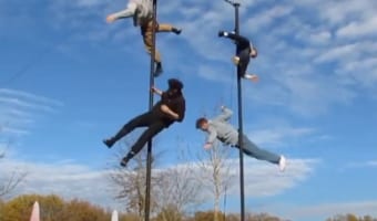 【必見動画】カナダの曲芸師たちが見せるアクロバティックなポールパフォーマンスが圧巻!