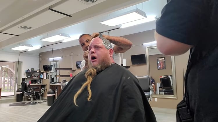 毎日髪剃るの面倒だからワックスで根こそぎ！やってみた結果・・・もう二度とやらない