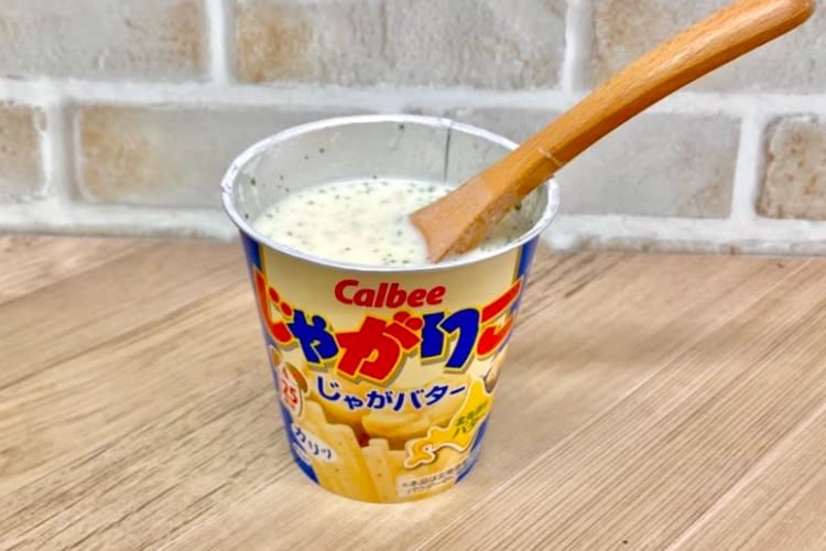 これは美味しそう！じゃがりこで作る簡単ポタージュ「ジャガソワーズ」のレシピをご紹介