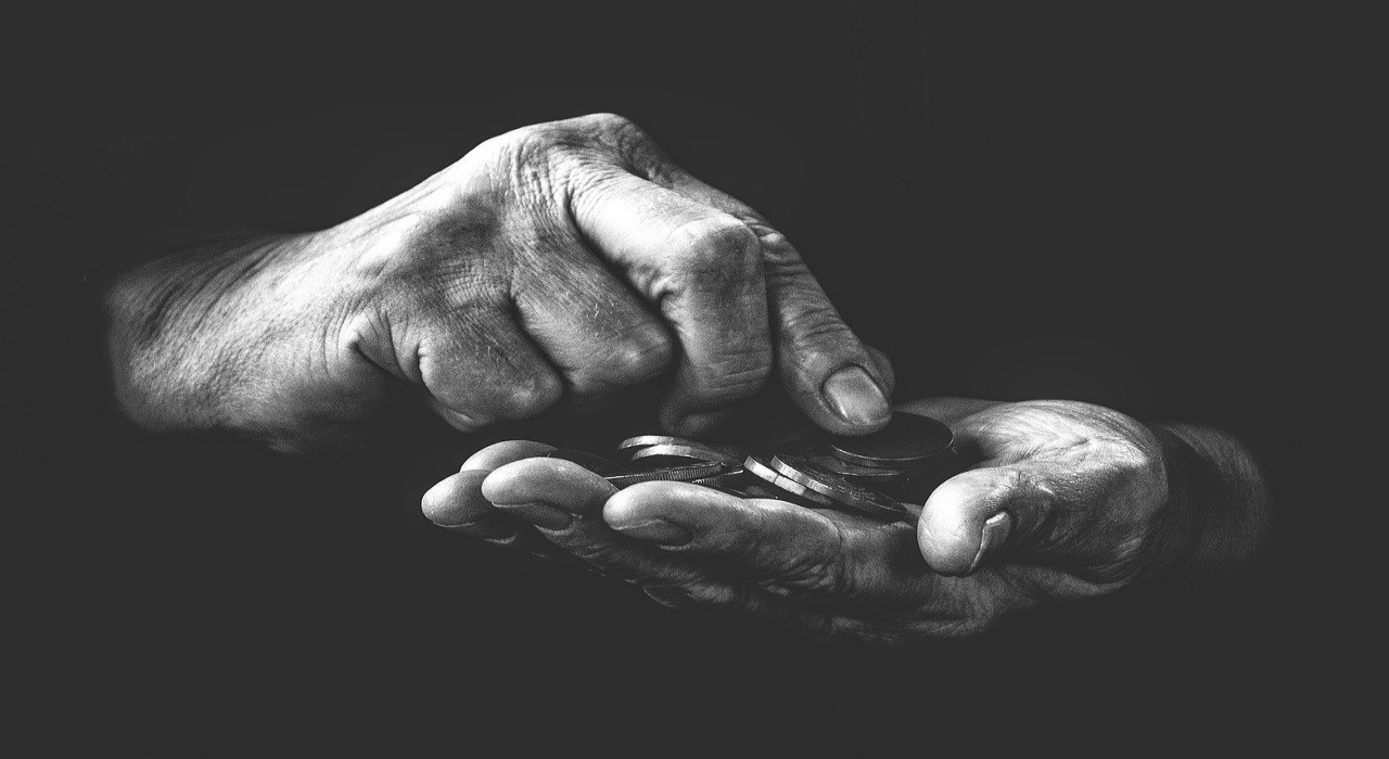 【不如意】手元不如意がなぜ、お金が無いという意味になるの?その理由を解説!