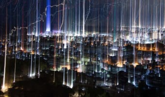 どうしてこうなった!?夜景を撮影しようとしたら“この世の終わり”のような光景に・・・