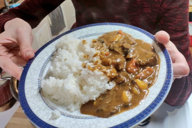 日本大好きラトビア人アルトゥル氏、日本のカレーが食べたくてルーから自作してしまう！
