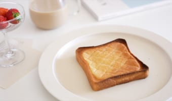 想像以上にしっかりとメロンパンで感動!“10分で作れるメロンパントースト”が美味しそう!