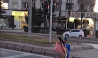 「どうなってるの?」見ていてプチパニックになる動画が面白い!