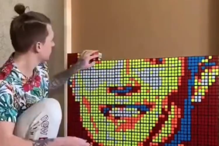 C・ロナに、シンプソンズも！ルービックキューブでアート作品を作り出すアーティストが凄い！