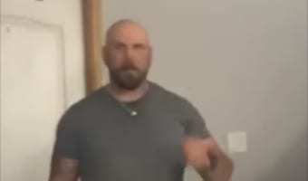 これは恥ずかしい(笑) 男性の頭を後ろから見ると・・・凄かった!