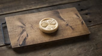 和菓子の「最中」にはどんな意味があるの？ところで「最中」って読みが複数あって紛らわしいですね・・・