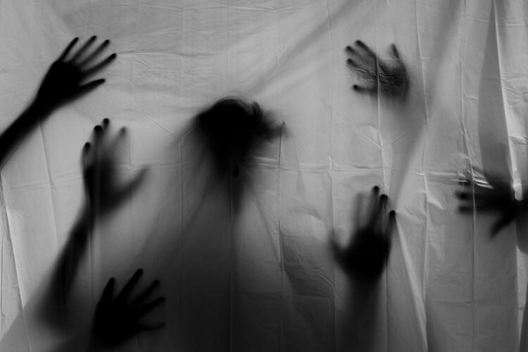 幽霊の正体はこれ？！「シミュラクラ現象」は日常でもあるあるな、あの現象！