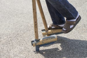 幼馴染やライバルを意味する「竹馬の友」その由来は？タケウマと関係あるの？