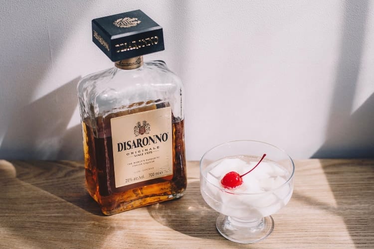 【絶対マネしたい】アレンジも楽しめる！アマレットリキュールを使った大人な杏仁豆腐のレシピをご紹介！