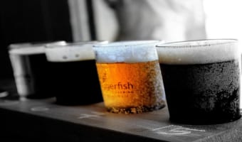 「ビール」と「発泡酒」は何が違うの?「第三のビール」もあるけど、これも別物?