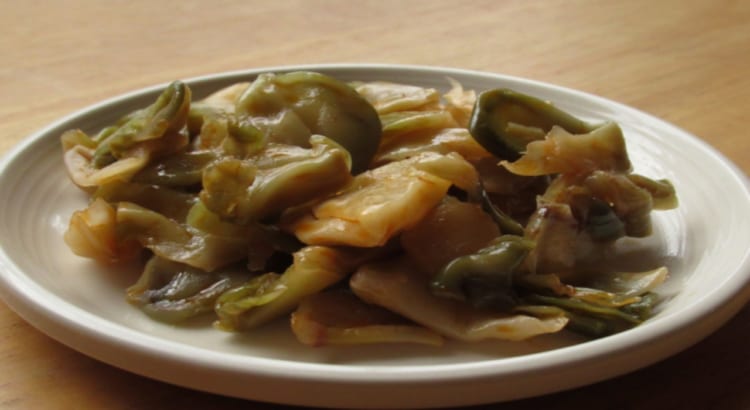 中華料理で使われる漬物「ザーサイ」は、なにを原料に作られているの？