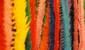 入院した人などになぜ「千羽鶴」を送るの?千羽鶴は平和の象徴?