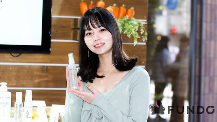 ヘアケアブランド「HAIR KITCHEN」の体験スペース「ヘアキッチンマルシェ」でモデル・NANAMIがトークショー開催。サステナブルについて語る