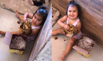 こっそり楽しい時間を過ごしていた幼い女の子。愛犬のすぐそばでおやつを独り占めして幸せなのか、ニコッとステキな笑顔を見せてくれました!!