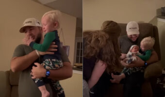 弟くんに初めて会えてよほど嬉しいのか、泣くほど感激した2歳のお兄ちゃん。優しく抱っこするその姿が実に尊い【アメリカ・動画】