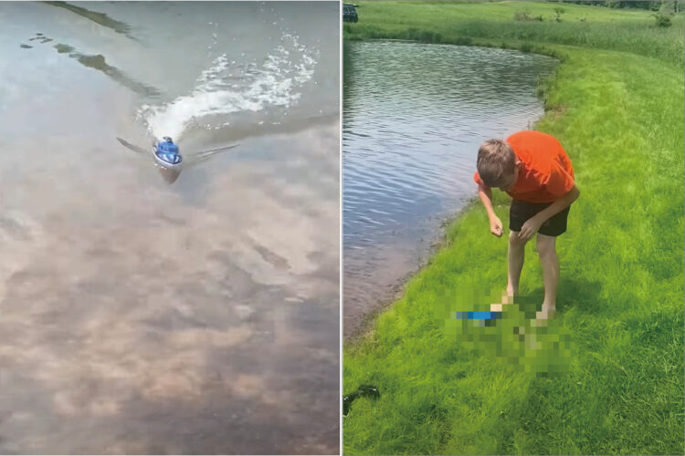 池にラジコンボートを浮かべて遊んでいる男の子。実はこの男の子、もう一つの遊びも同時に楽しんでいたのです！！【アメリカ・動画】